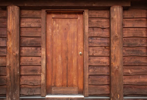 Log Cabin Siding Installation in San Francisco
