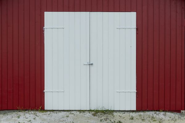 Pole Barn Siding Installation in San Francisco